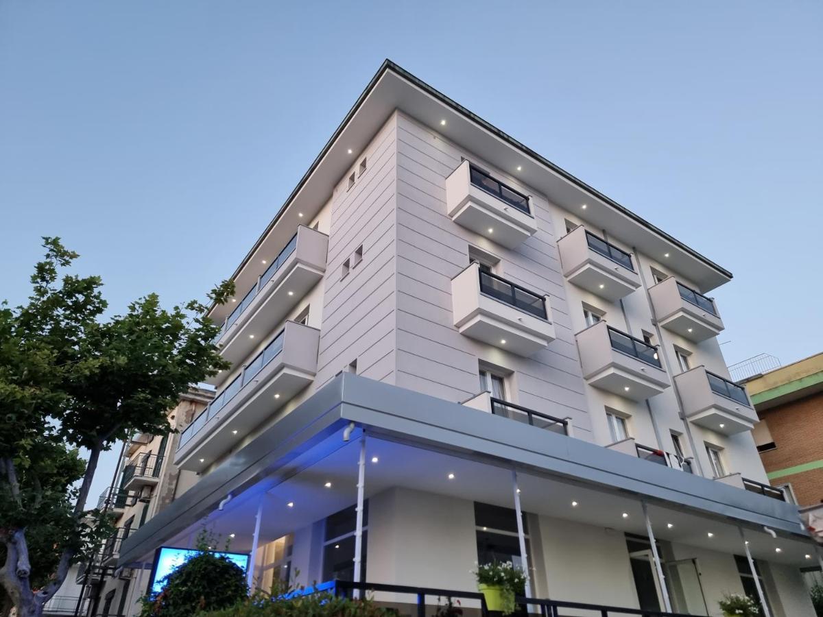 Beach Hotel Clerice 리미니 외부 사진